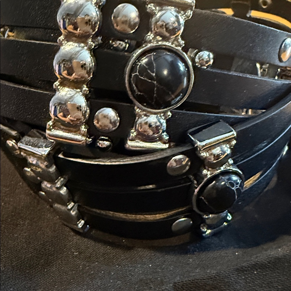 Maje Black Leather Studded Belt Size 3 - Picture 4 of 6
